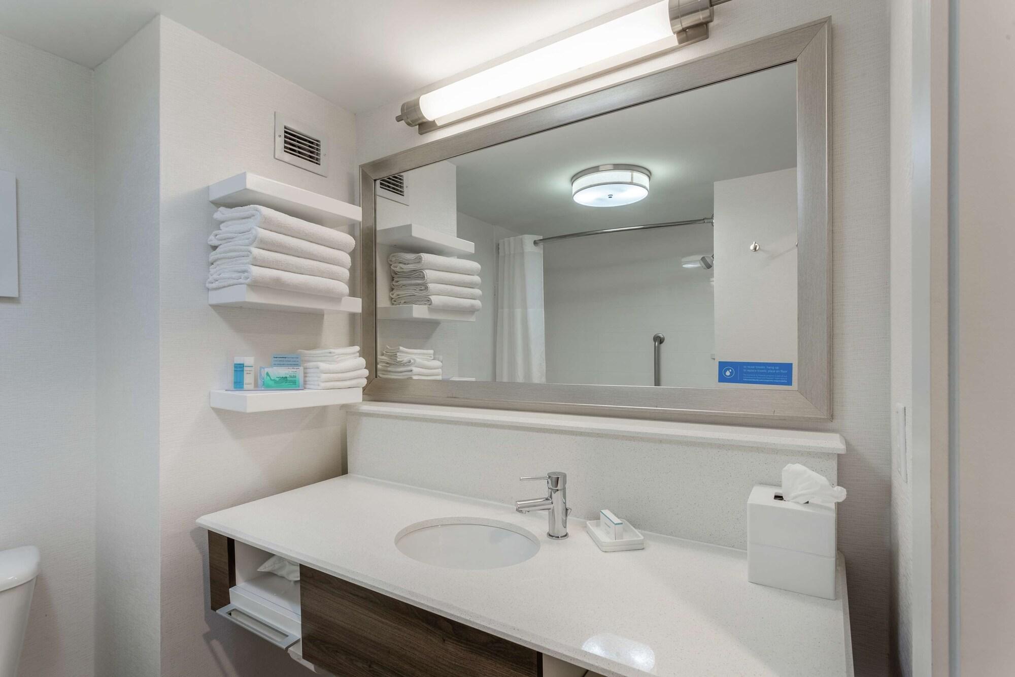 Hampton Inn Groton/Mystic Exterior foto